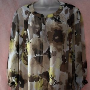 Floral Blouse with 3/4 Sleeves